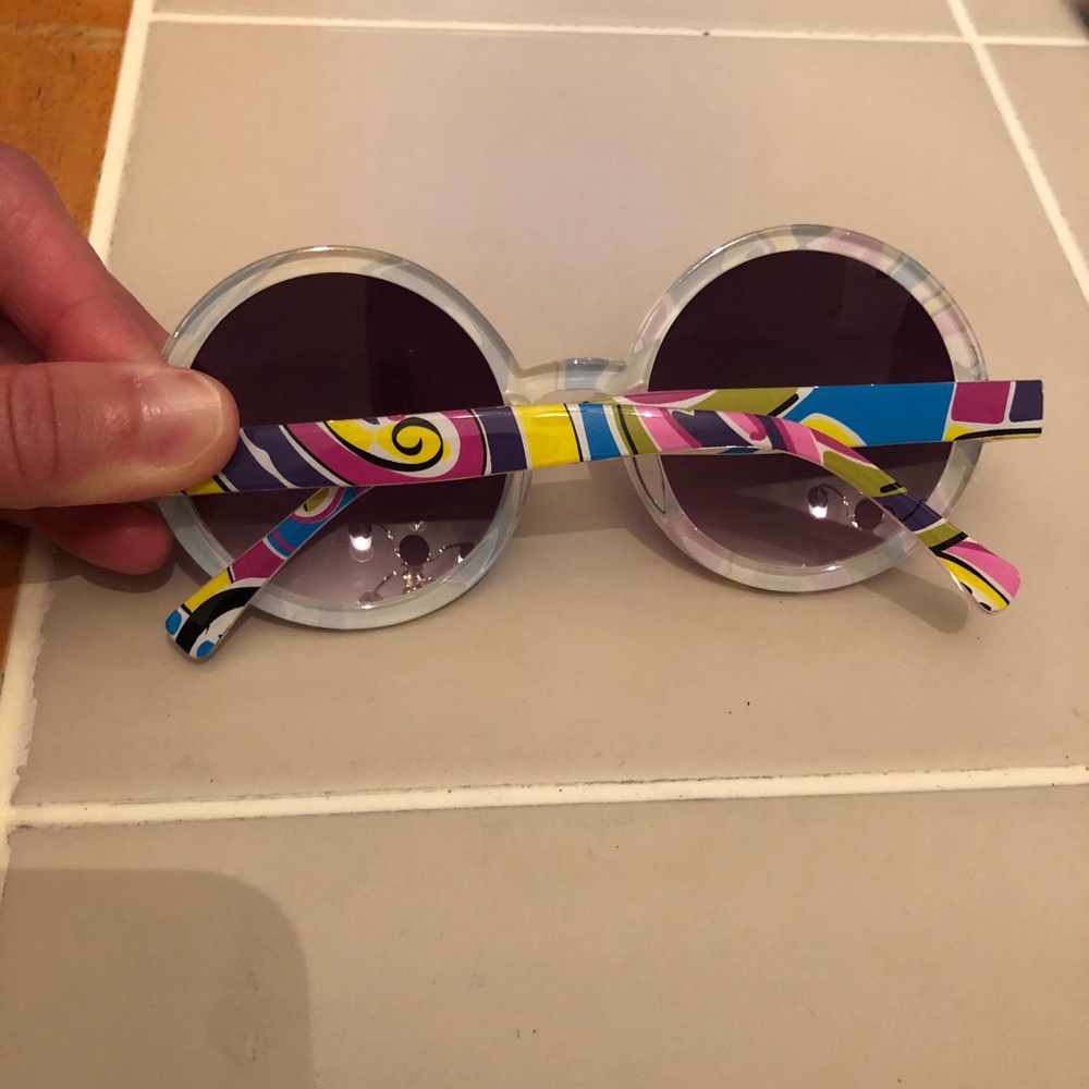 Retro Sunglasses - image 2